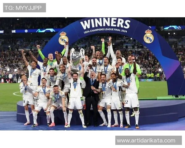 全球足球明星汇聚各国足球队的精彩瞬间与传奇故事