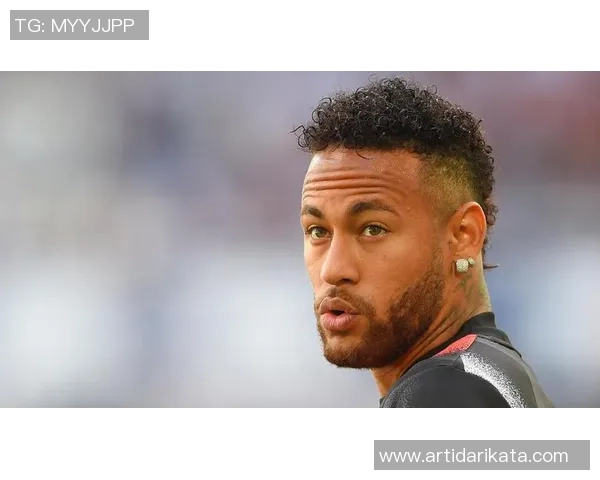 体验足球明星的荣耀与挑战角色扮演足球明星的精彩旅程