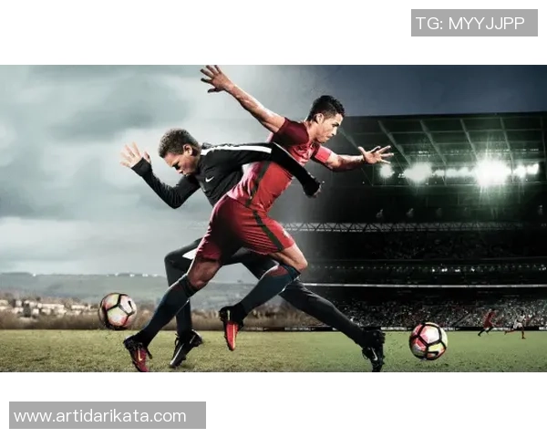 足球球鞋刺客的传奇之路与技术解析探秘球场上的制胜利器